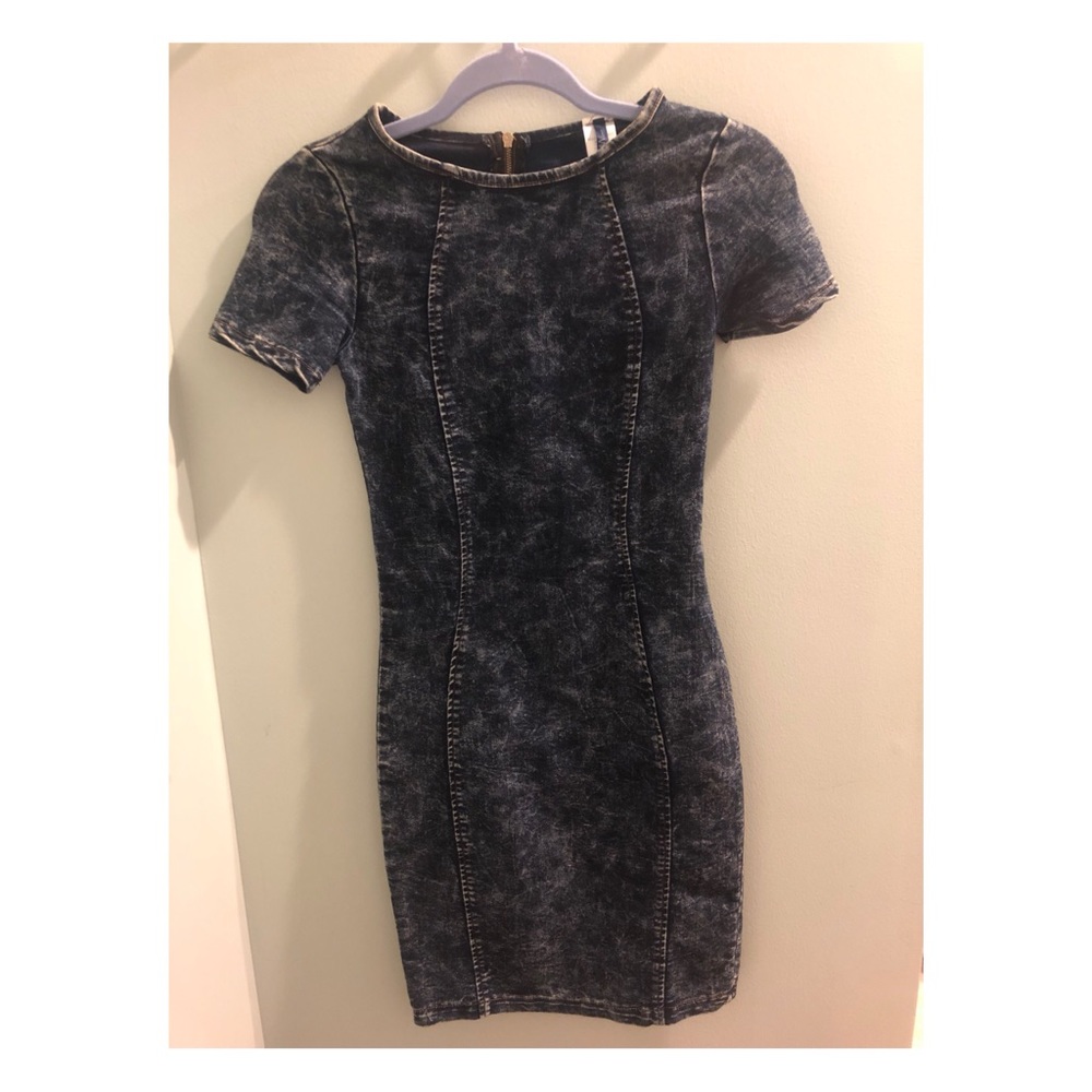 Bodycon denim dress